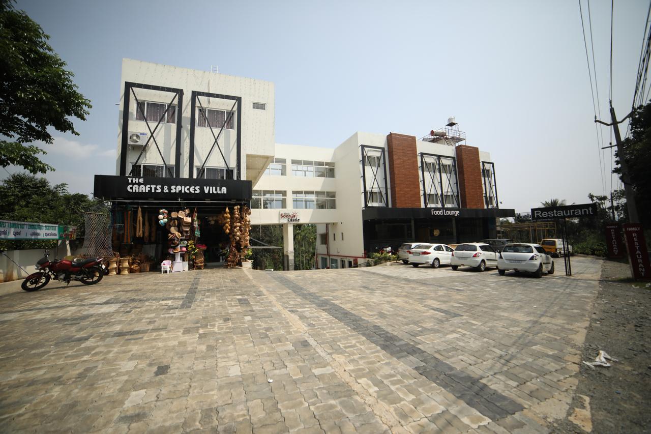 Hotel Soorya Castle Wayanad Exteriér fotografie